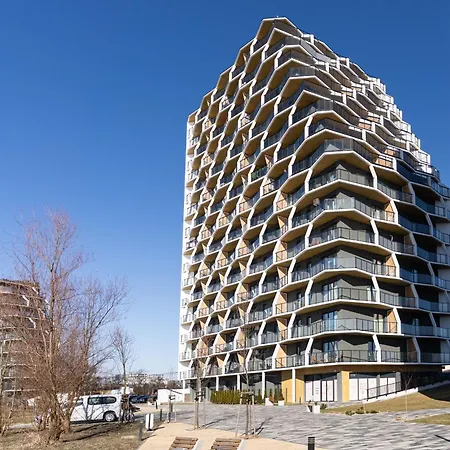 Apartment Kwiatkowskiego Modern By Bookinghost *
