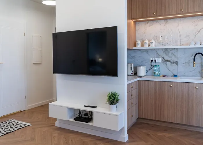 Kwiatkowskiego Modern By Bookinghost Apartament