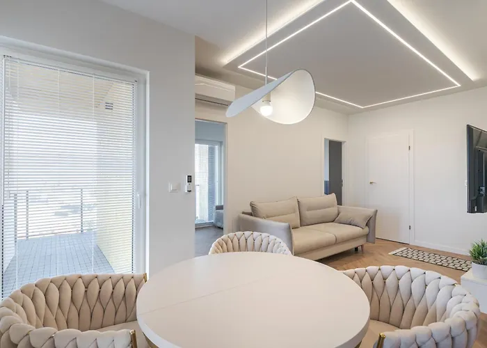 Apartmán Kwiatkowskiego Modern By Bookinghost *
